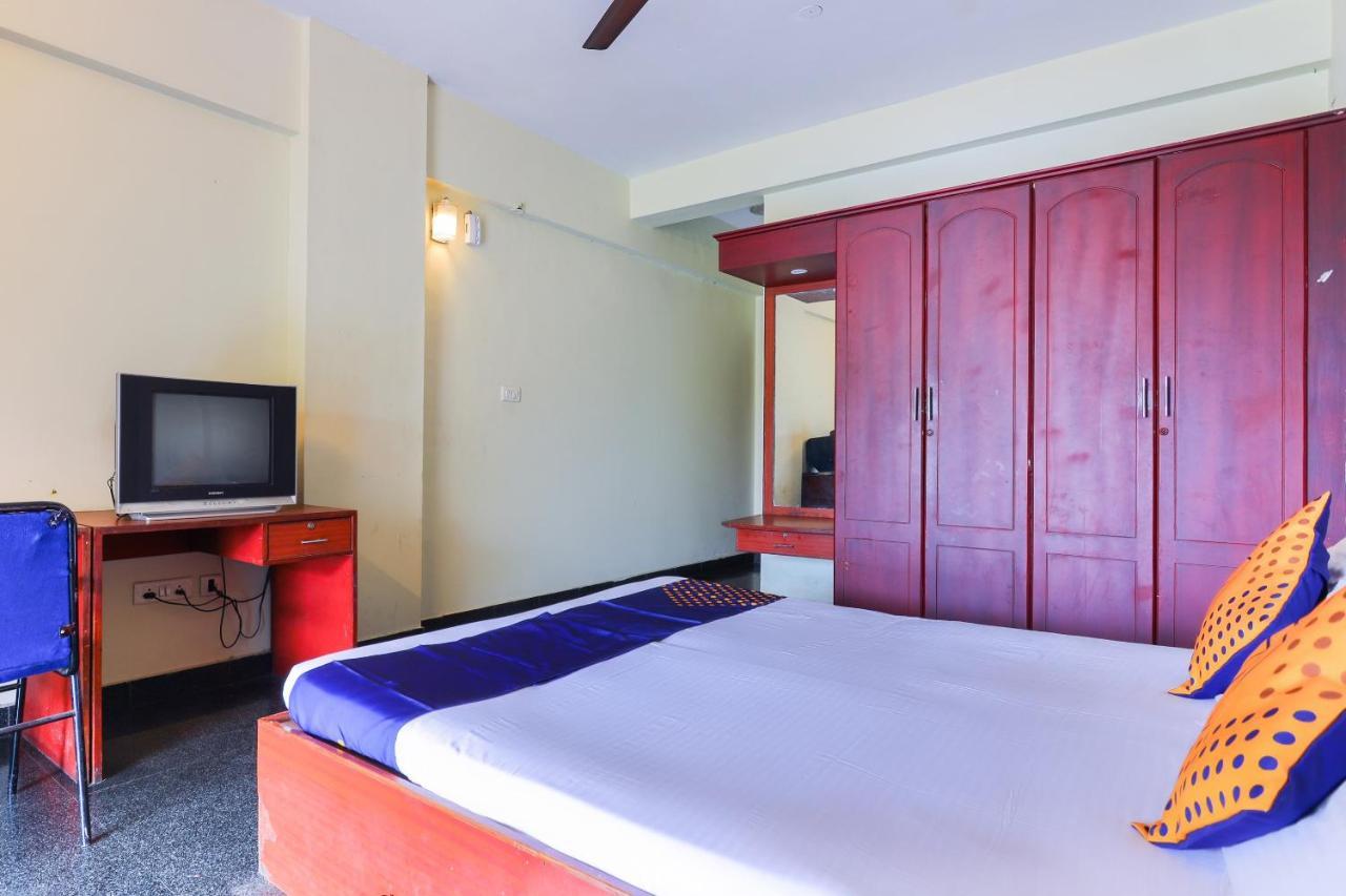 SPOT ON 64230 Killi Tourist Home Thiruvananthapuram Exterior foto